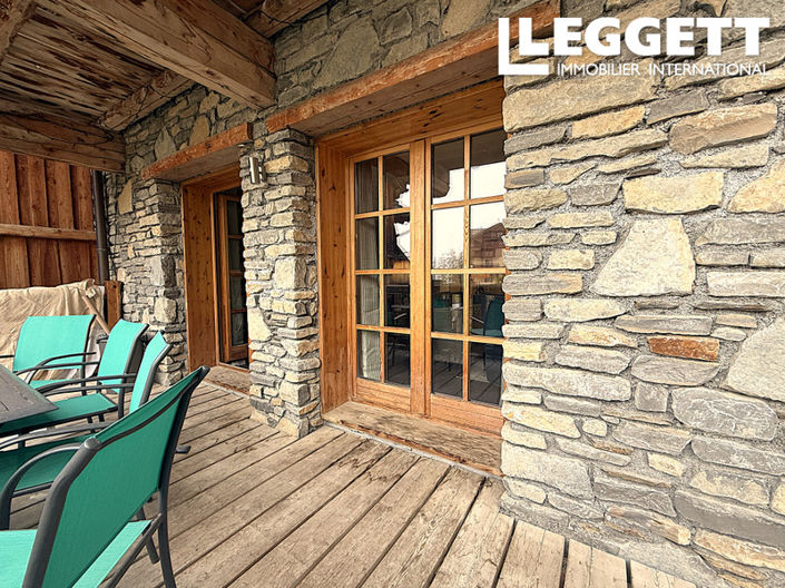 Image No.9-2 Bed Apartment for sale