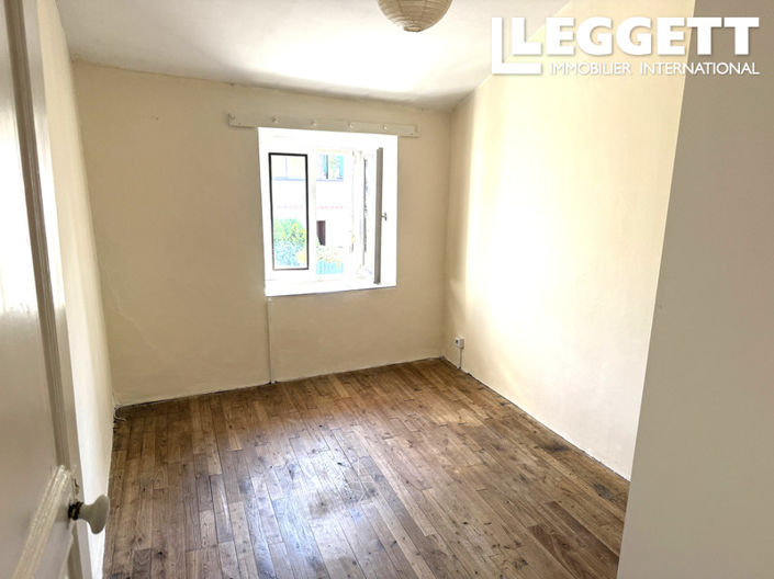 Image No.6-3 Bed House for sale