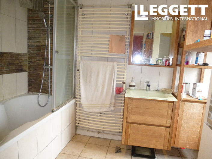 Image No.10-Maison de 5 chambres à vendre à Saint-Agnant-de-Versillat