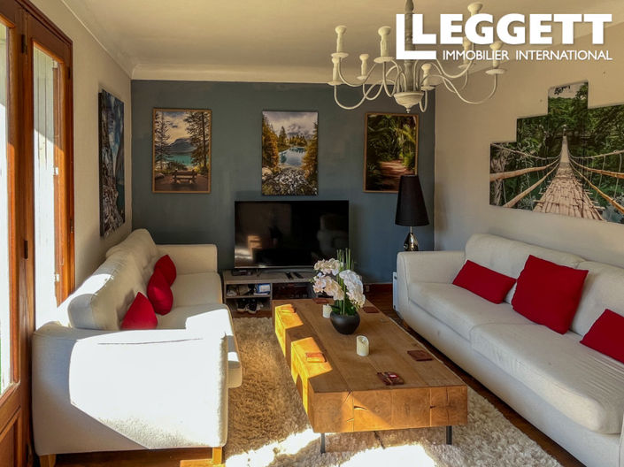 Image No.4-3 Bed House for sale