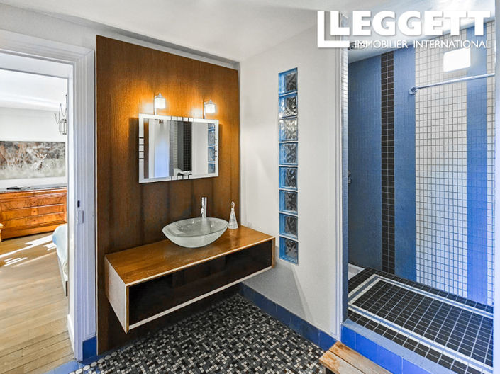 Image No.7-4 Bed House for sale