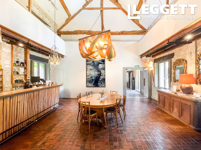 Image No.3-5 Bed House for sale