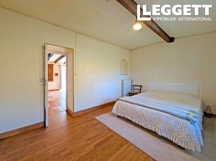 Image No.7-Maison de 3 chambres à vendre à Génis