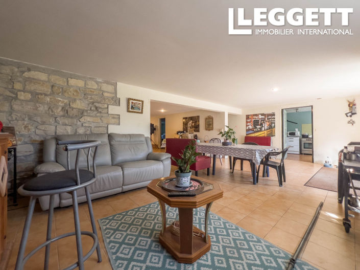 Image No.10-House for sale