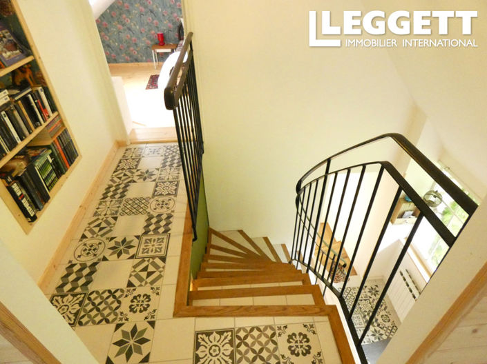 Image No.7-3 Bed House for sale