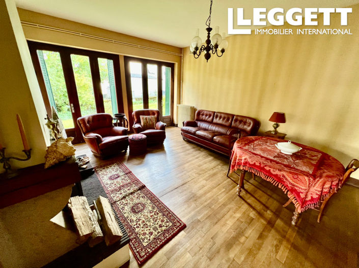 Image No.5-6 Bed House for sale