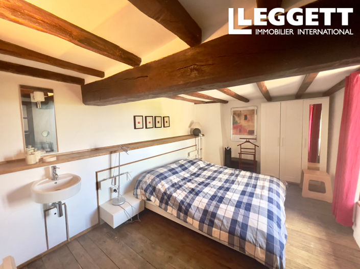 Image No.6-3 Bed House for sale