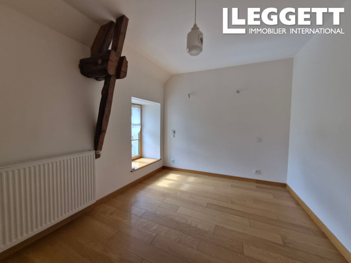 Image No.7-Maison de 5 chambres à vendre à Lonlay-l'Abbaye