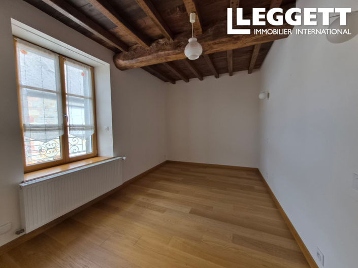 Image No.9-Maison de 5 chambres à vendre à Lonlay-l'Abbaye