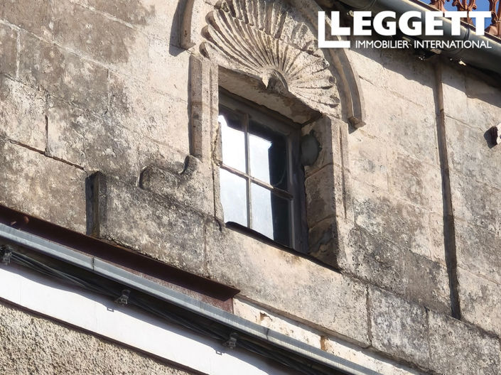 Image No.10-4 Bed House for sale