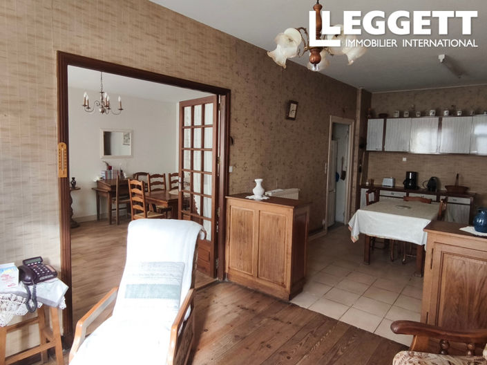 Image No.7-4 Bed House for sale