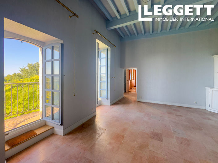 Image No.9-4 Bed House for sale
