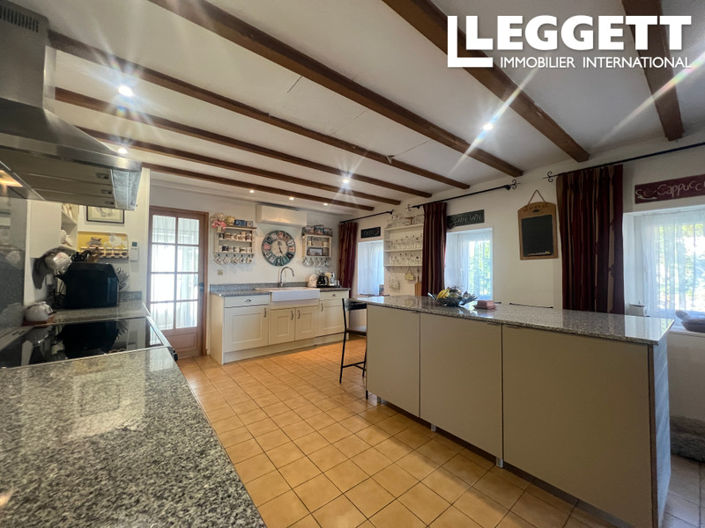 Image No.3-Maison de 6 chambres à vendre à Saussignac