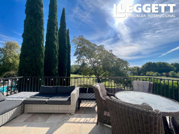 ahr0chm6ly9jzg4uagvzdglhlmltbw8vaw1hz2uvvevom