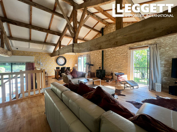 Image No.5-6 Bed House for sale