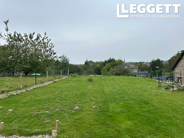 Image No.9-2 Bed House for sale