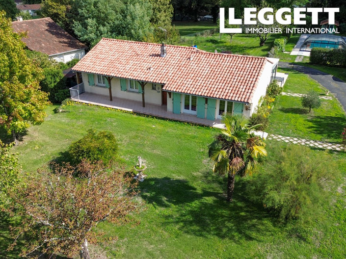 Image No.1-4 Bed House for sale