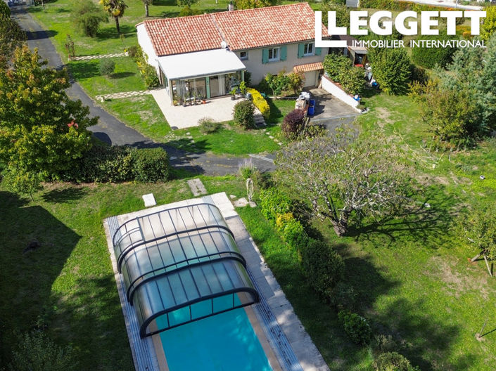 Image No.2-4 Bed House for sale