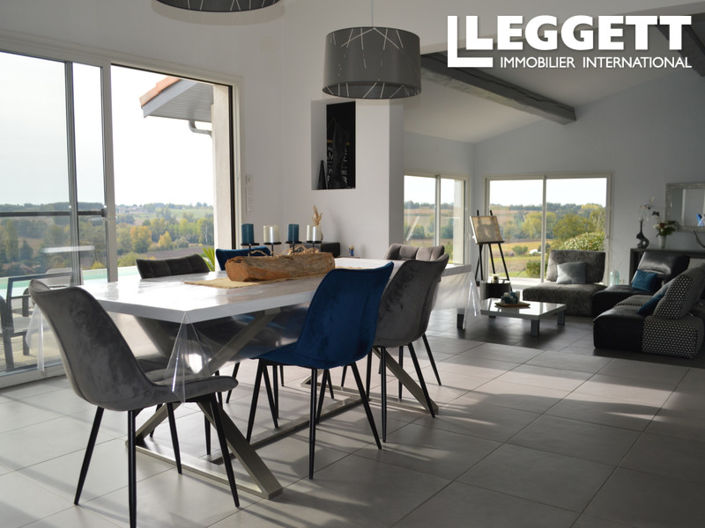 Image No.5-4 Bed House for sale