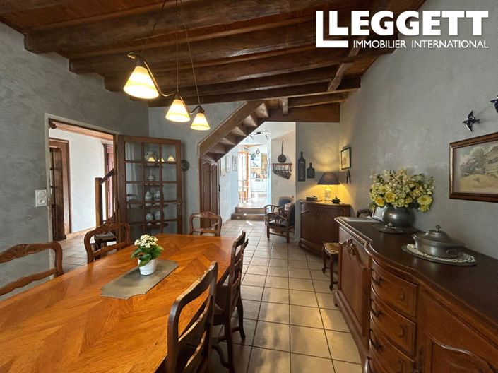 Image No.6-4 Bed House for sale