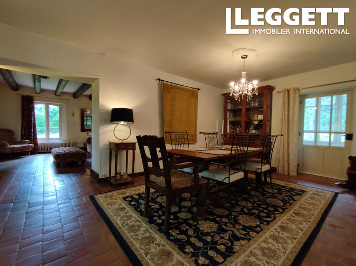 Image No.6-4 Bed House for sale