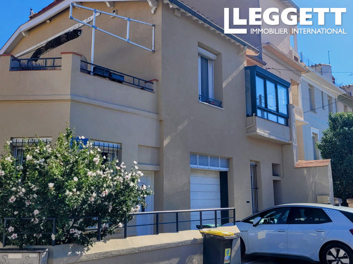 Image No.1-4 Bed House for sale