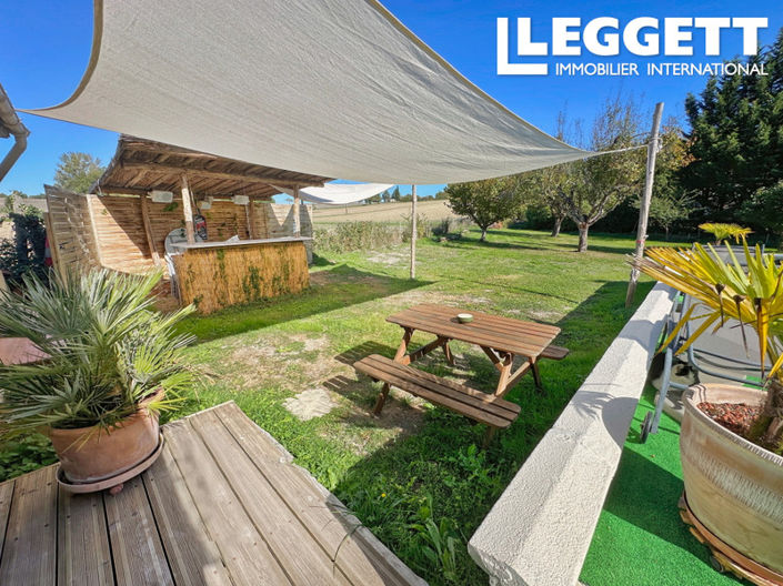 Image No.10-3 Bed House for sale