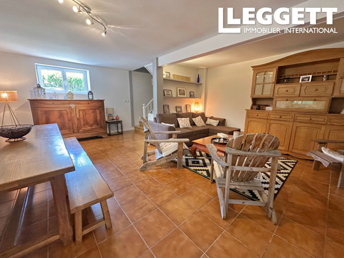 Image No.5-Maison de 3 chambres à vendre à Montignac-le-Coq