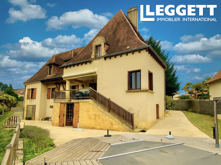 Image No.1-Maison de 5 chambres à vendre à Dordogne