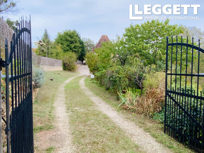 Image No.10-5 Bed House for sale