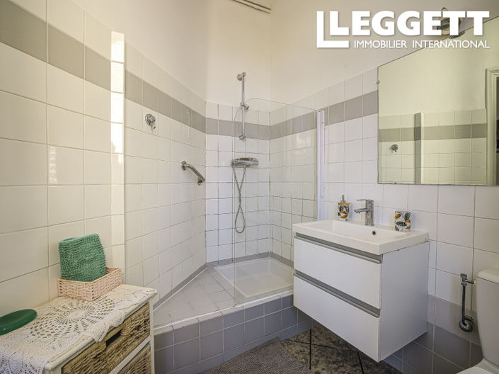 Image No.7-5 Bed Apartment for sale