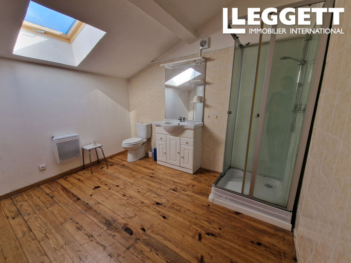 Image No.8-Maison de 6 chambres à vendre à Saint-André-de-Cubzac