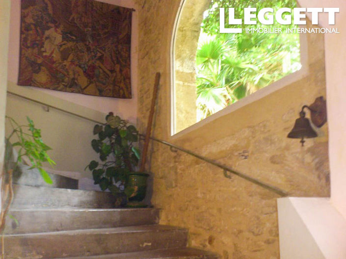 Image No.4-6 Bed House for sale