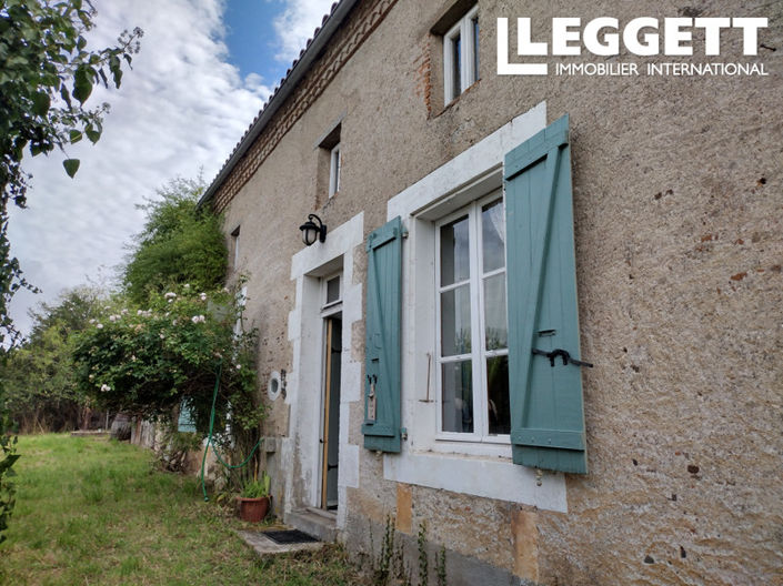 Image No.1-Maison à vendre à Lathus-Saint-Rémy