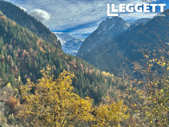 Image No.2-4 Bed House for sale