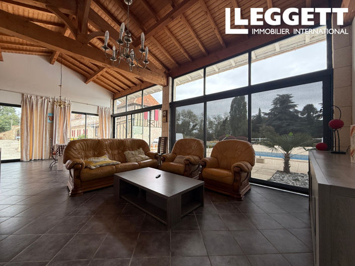 Image No.7-11 Bed House for sale