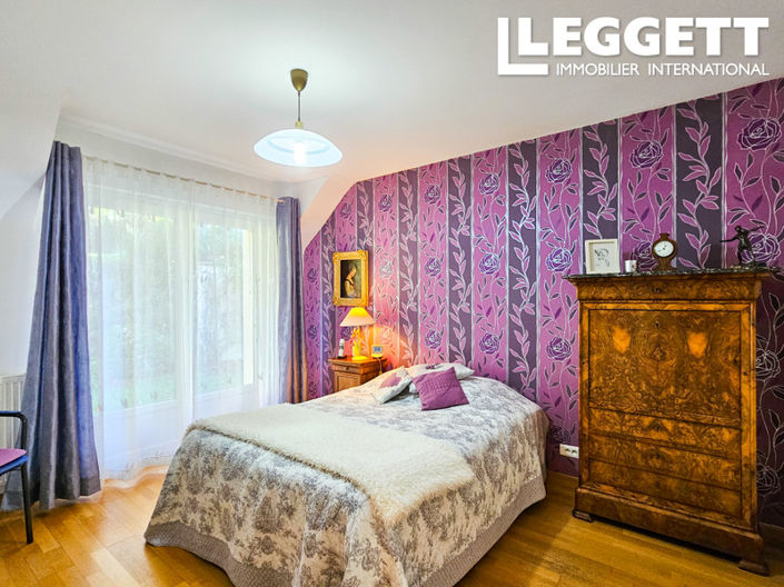 Image No.10-4 Bed House for sale