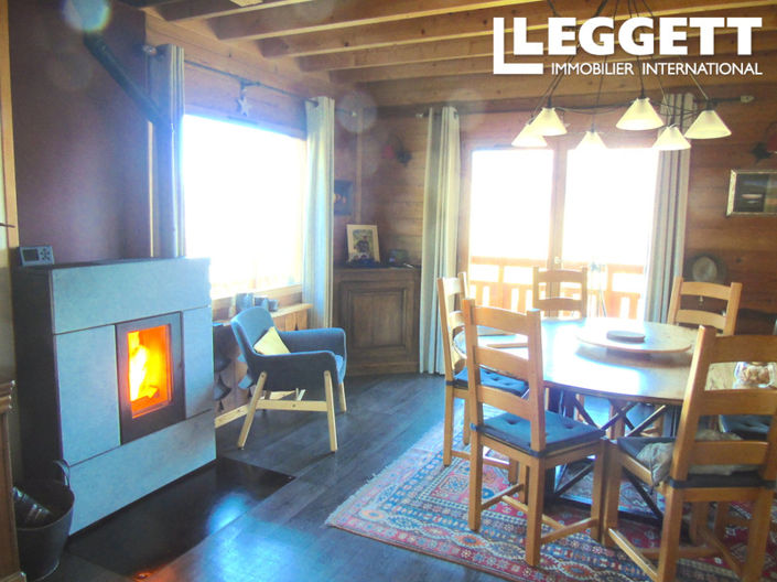 Image No.3-3 Bed House for sale