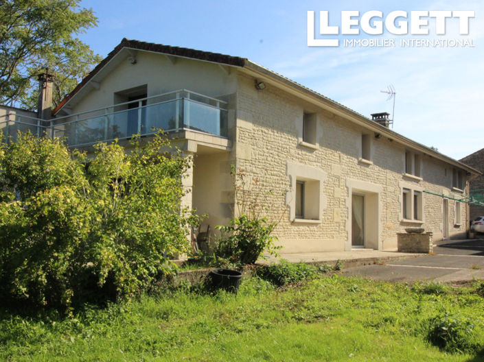 Image No.10-5 Bed House for sale