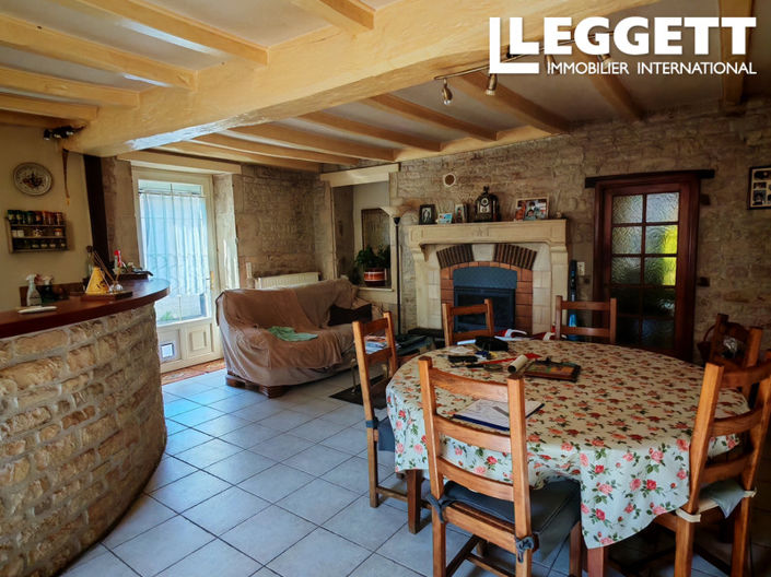 Image No.2-5 Bed House for sale