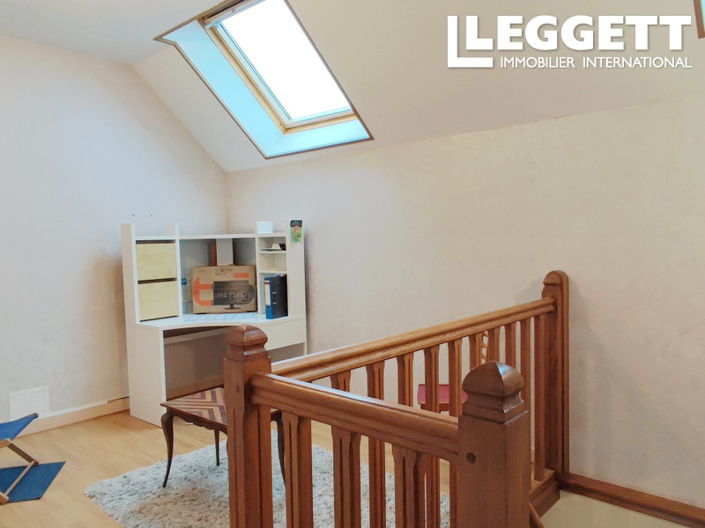 Image No.5-House for sale