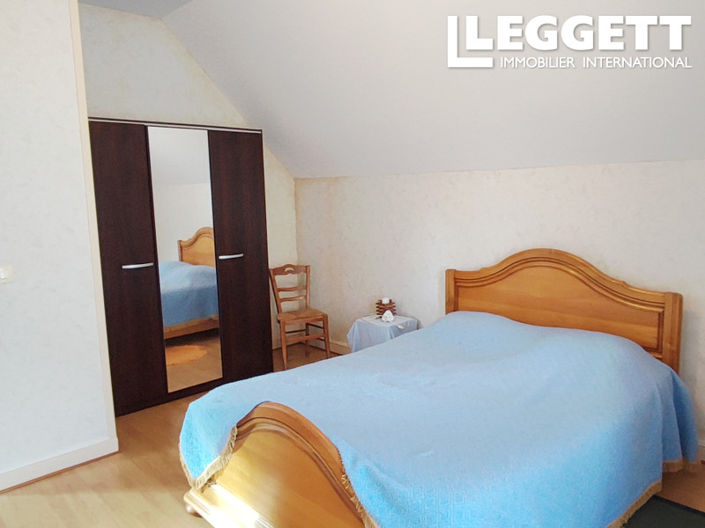 Image No.9-House for sale