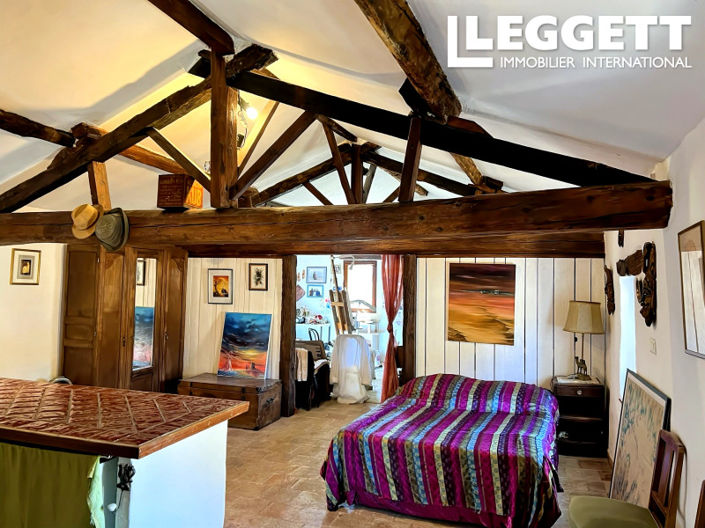 Image No.2-3 Bed House for sale