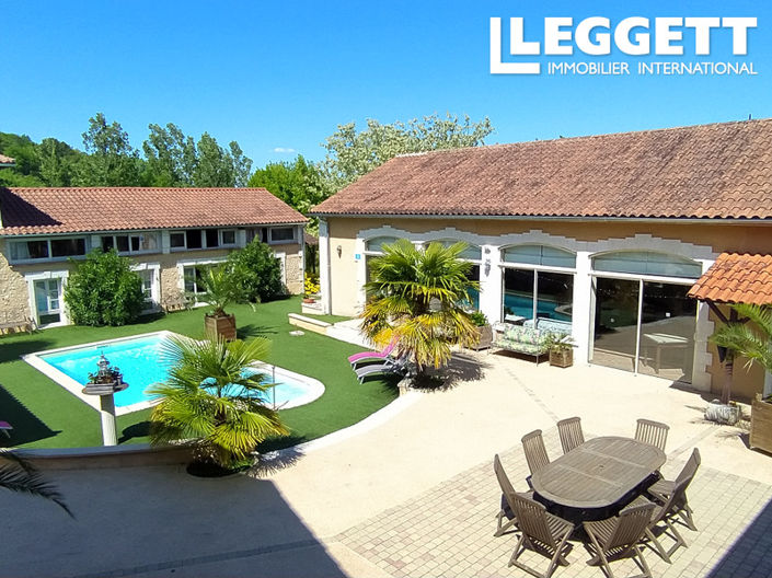 Image No.2-10 Bed House for sale