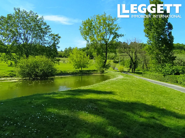 Image No.5-10 Bed House for sale