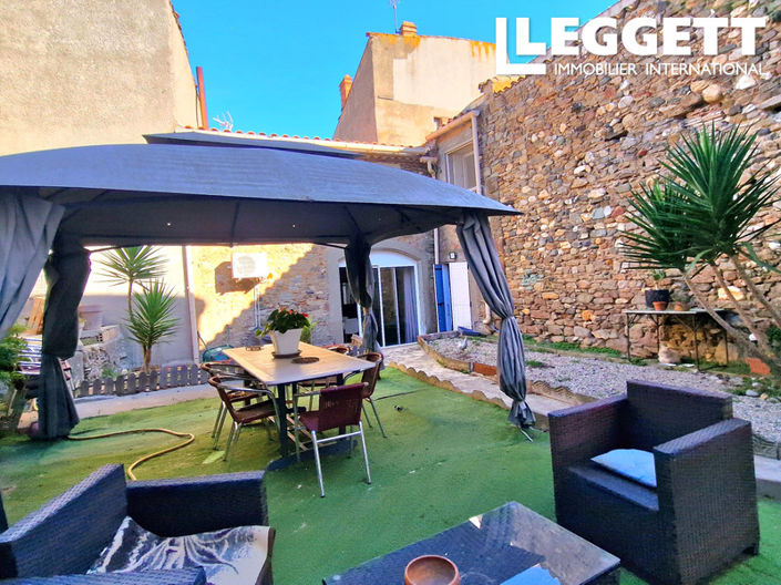 Image No.8-5 Bed House for sale