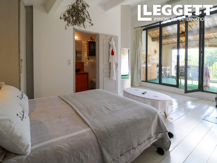 Image No.9-1 Bed House for sale