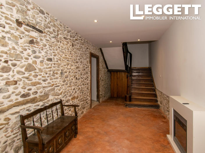 Image No.2-3 Bed House for sale