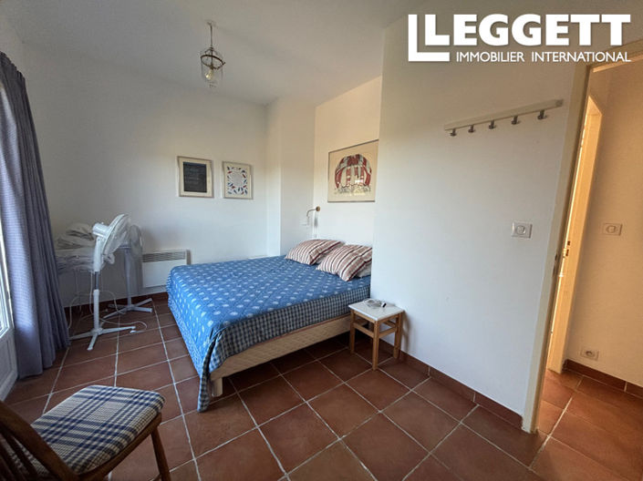 Image No.7-4 Bed House for sale