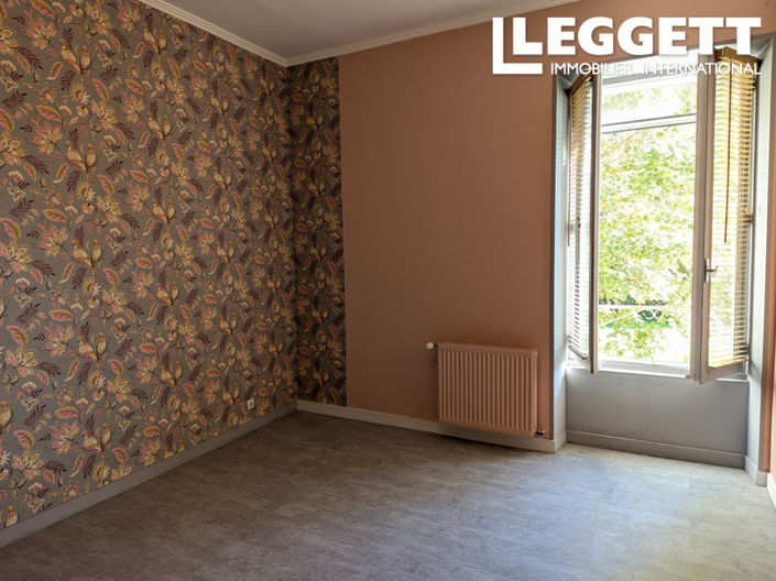 Image No.5-5 Bed House for sale